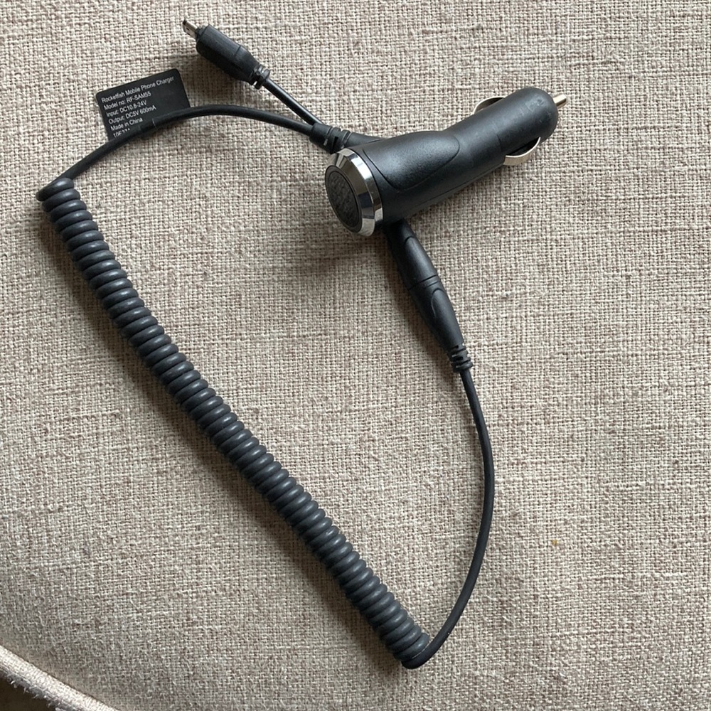 Rocketfish Mobile Phone Charger